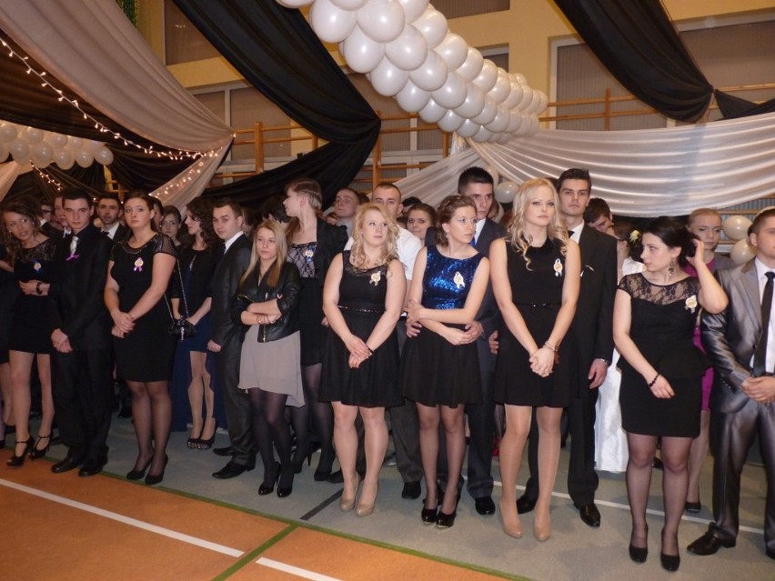 Studniówka 2013 uczniów II LO w Radomsku