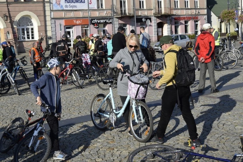 Jesienna jazda rowerowa z aplikacją „Aktywne Miasta”