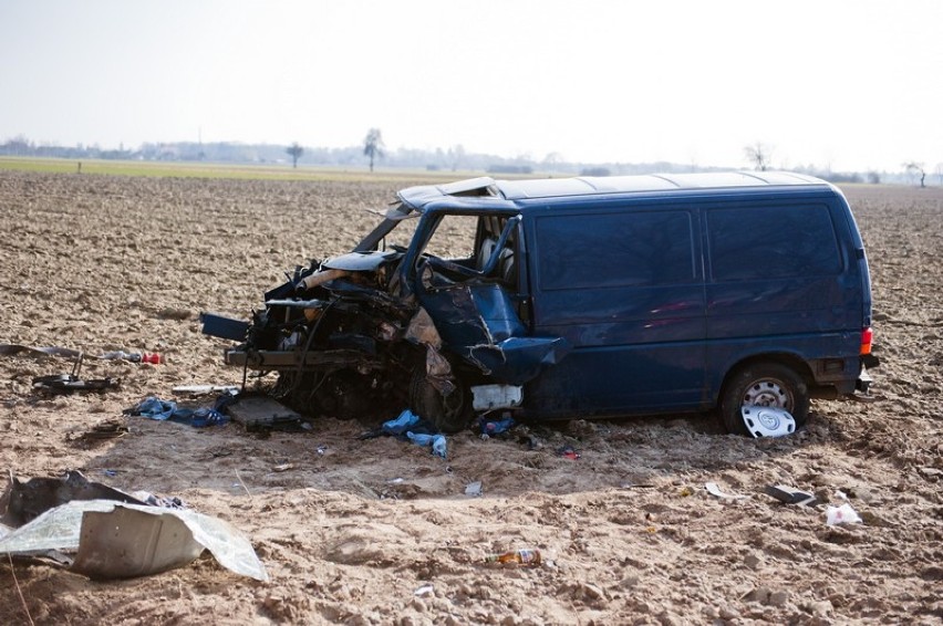 Jedna osoba ranna w wyniku wypadku na trasie Żelazkowo –...