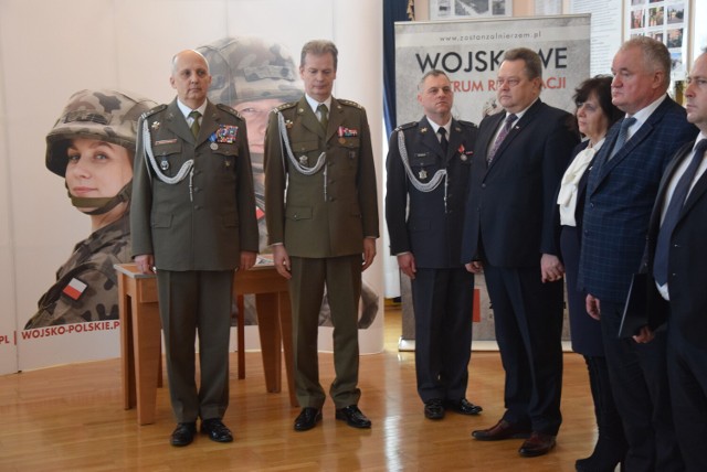 Uroczystość przekazania obowiązków przez ppłk Jarosława Kowalewskiego