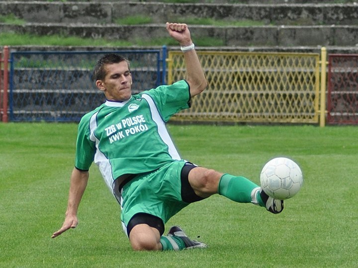 Dariusz Grzywa, piłka nożna, podstawowy zawodnik Wawelu...