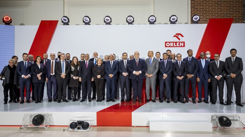 PKN Orlen blisko koncernu multienergetycznego. Partnerzy to Saudi Aramco i węgierski MOL