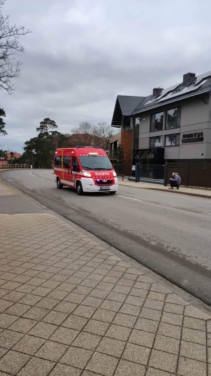 Krynica Morska. Druhowie z OSP zebrali środki na  wielofunkcyjny bus ratowniczy