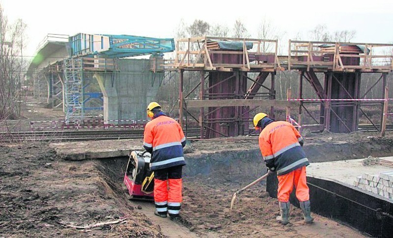 Gliwice: Hala Podium, estakada Portowa-Perseusza. Inwestycje w 2012