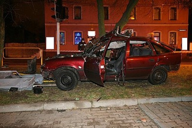 Wypadek w Bytkowie. 18-latek w ciężkim stanie trafił do szpitala