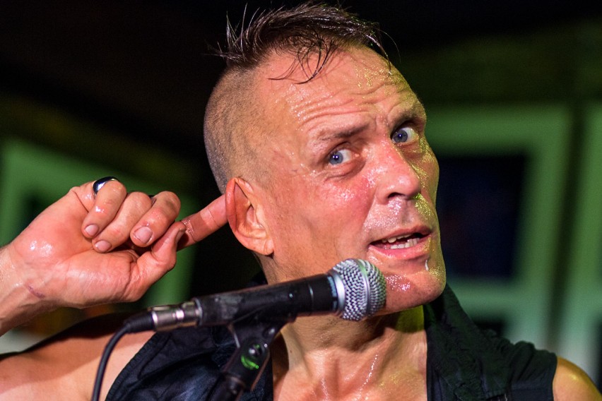 The Membranes i Angry Town