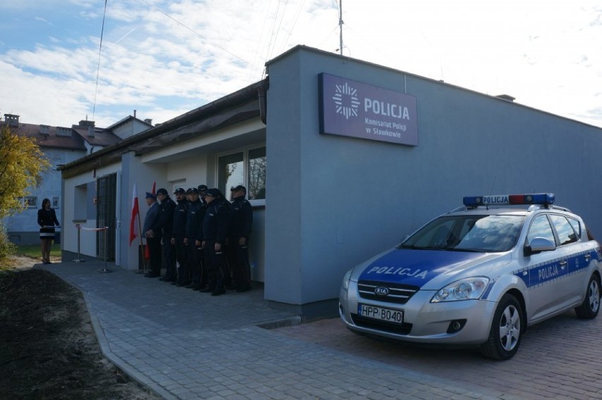 Sławków: nowy komisariat policji i centrum monitoringu oficjalnie otwarte [ZDJĘCIA] 