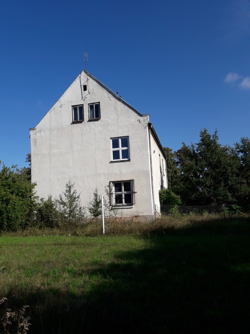 W gminie Osjaków powstaje Środowiskowy Dom Samopomocy. Budynek dawnego przedszkola i szkoły podstawowej dostanie nowe życie ZDJĘCIA