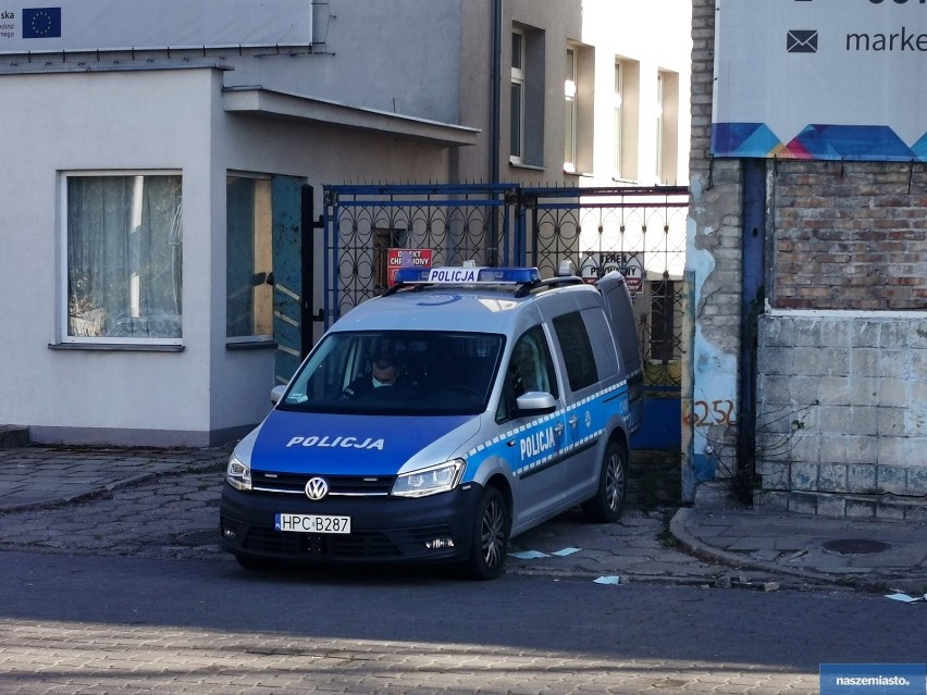 Tragiczny wypadek na Zazamczu we Włocławku. Nie żyje 27-latka [nowe informacje, zdjęcia]