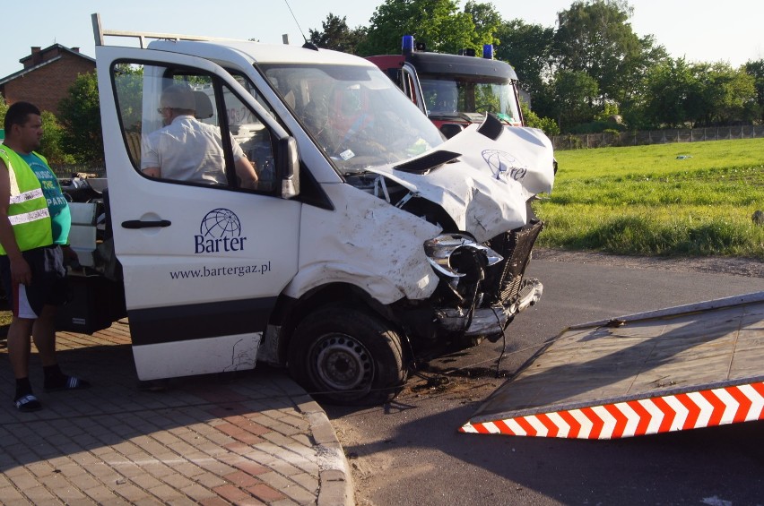 Tragedia na drodze.18-latek zginął w wypadku w Pierzynach Małych[Zdjęcia]