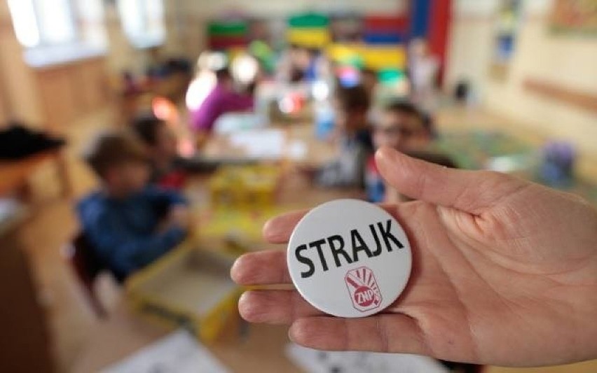 Strajk nauczycieli: jak będą funkcjonować placówki oświatowe na terenie gminy Kłecko. Czy egzaminy są zagrożone?