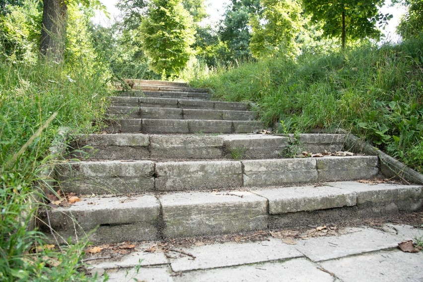 200 tysięcy złotych na projekt remontu schodów nad zalewem w Kielcach. Dlaczego tak drogo? [WIDEO, ZDJĘCIA]