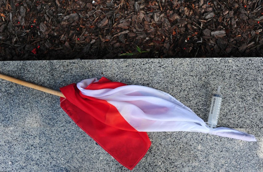 Protest pielęgniarek przed Kancelarią Premiera. Wielka...