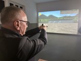 Wirtualna strzelnica oficjalnie otwarta. ZSOiT w Jeleniej Górze dla bezpieczeństwa