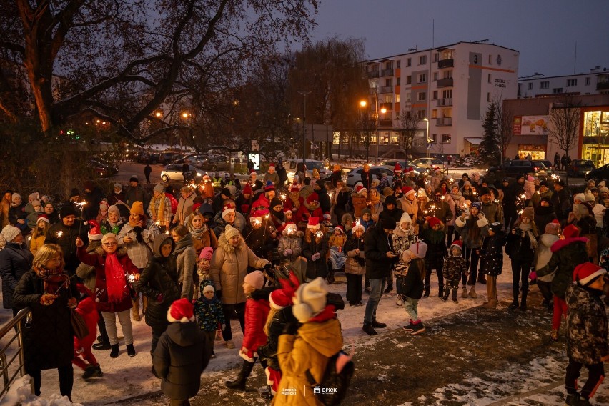 Kraina Świętego Mikołaja w Trzciance. Podążał do niej tłum ludzi - było świątecznie i bajecznie! 