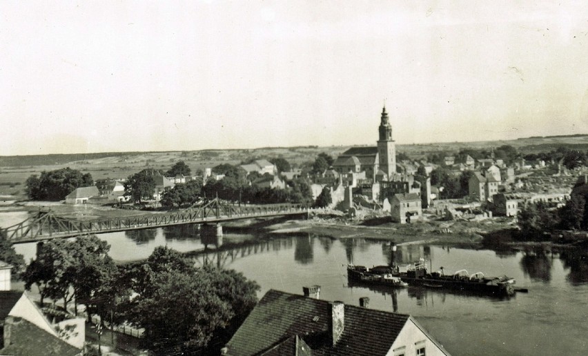 Panorama z wieży kościoła św. Andrzeja w latach 50....