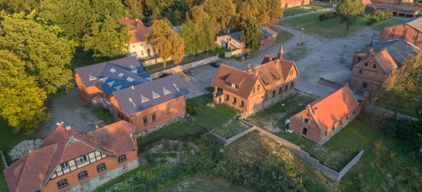 Miejsce wyjątkowo klimatyczne. Stworzony w XIX wieku folwark...