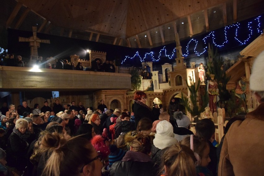 Żywa Szopka u franciszkanów w Tychach