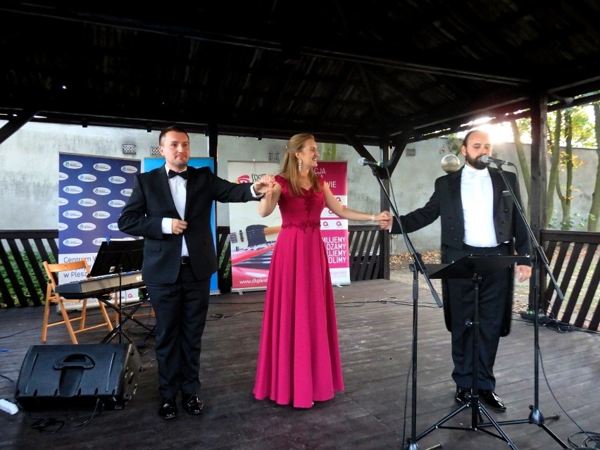 Opera, operetka i pieśń zachwyciły publiczność zebraną w Ogrodzie CWIO