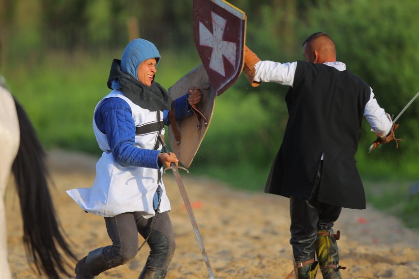 Widowisko "Orzeł i Krzyż" w Murowanej Goślinie