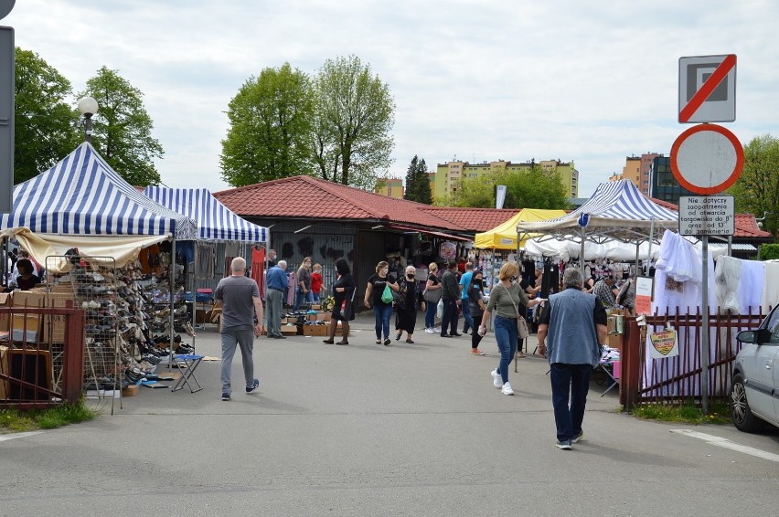 Targowisko w Oświęcimiu, niedziela 10 maja 2020r.