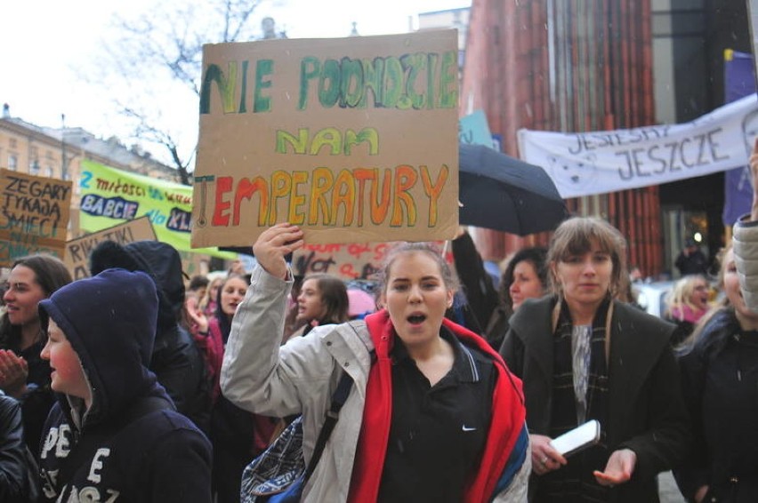 Tak wyglądał Młodzieżowy Strajk Klimatyczny w marcu tego...