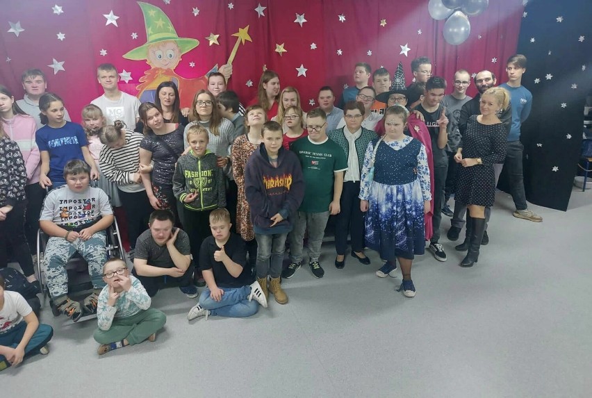 Udana impreza andrzejkowa w Zespole Szkół Specjalnych w Wieluniu