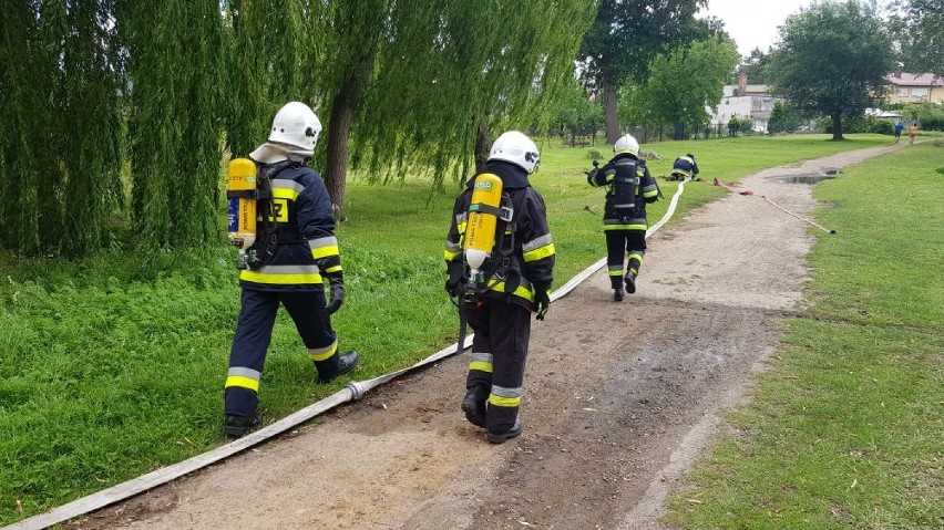 Strażacy ochotnicy pomyślnie zdali egzaminy w wolsztyńskiej komendzie! [FOTO]