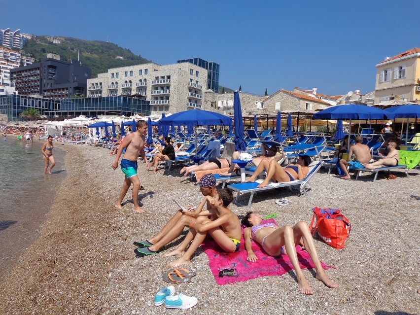 Czarnogóra pierwszym państwem w Europie wolnym od koronawirusa. Jak wygląda w sezonie turystycznym? ZDJĘCIA