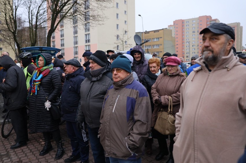 Protest przed Urzędem Miasta w Piotrkowie