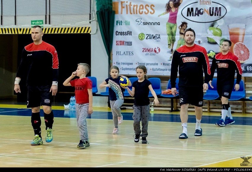 USAR Kwidzyn - Borowiak Czersk. Kolejne zwycięstwo gospodarzy przed własną publicznością! [ZDJĘCIA]