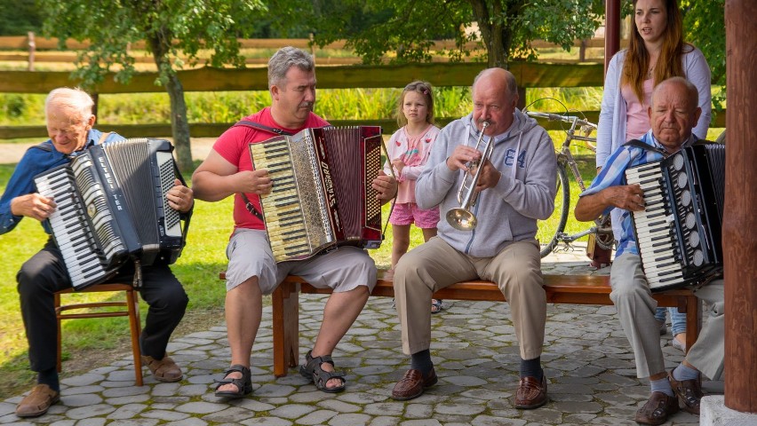 Stowarzyszenie PODLASKIE KUKUŁKI ruszyło z projektem „Folklor ziemi podlaskiej w tańcu, muzyce i śpiewie”