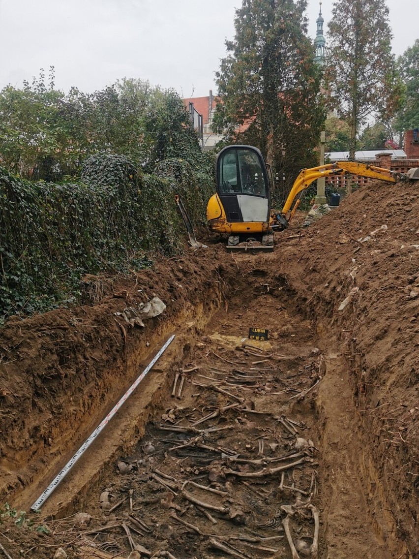 Zakończono prace ekshumacyjne na cmentarzu w Lubiniu