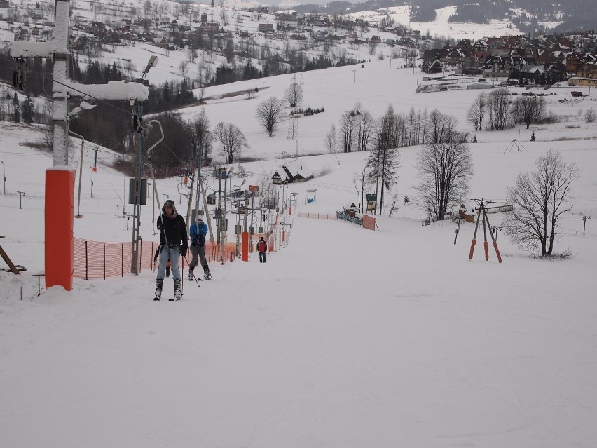 Podhale: ruszył pierwszy wyciąg narciarski. Kolejne startują w sobotę