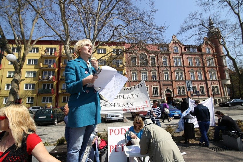 Protest Siemianowice: Dorota Połedniok protestowała pod...