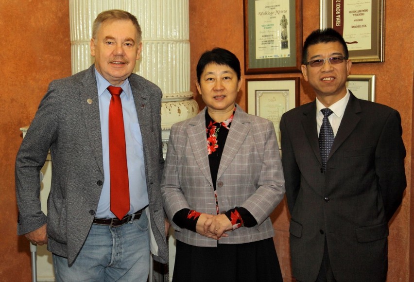 Konsul generalna Chińskiej Republiki Ludowej zwiedziła malborski zamek