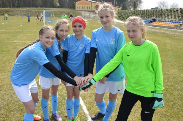 Kilka dni przed wyjazdem do Warszawy część dziewczyn z mistrzowskiej drużyny grała na turnieju w Polnicy