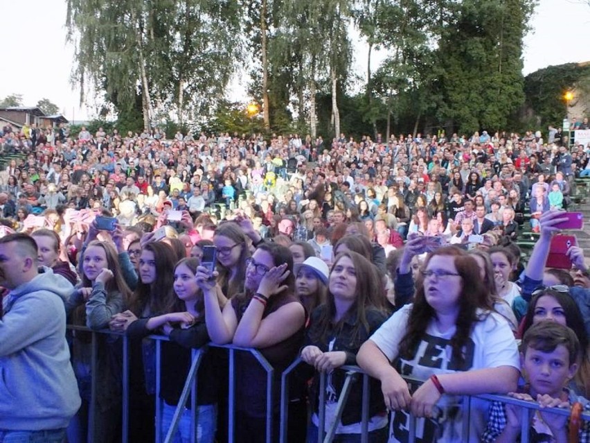 Koncert Kamila Bednarka w Kraśniku. Tak mieszkańcy Kraśnika imprezowali na Maliniakach 2016. Szukajcie siebie i znajomych na zdjęciach