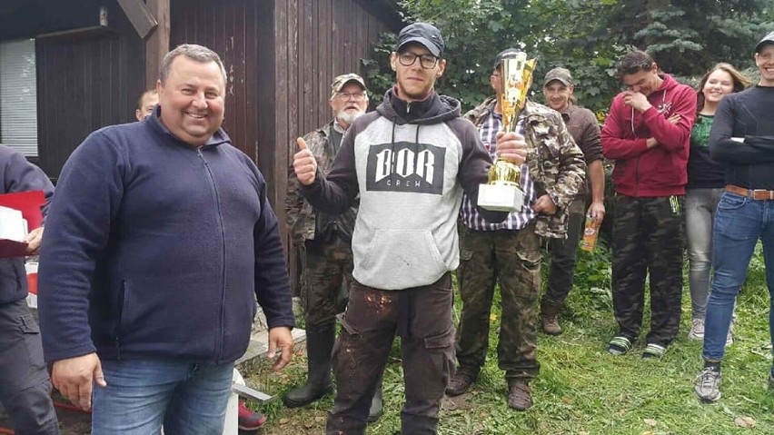 Sinningowali na Jeziorze Zbyszewickim. Coroczne zawody chodzieskiego koła PZW