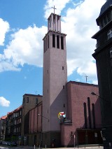 Katowice: Ukradli rynny z kościoła garnizonowego