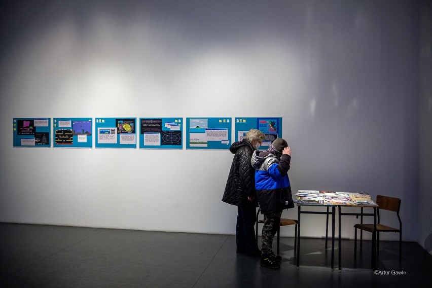 Artfest 2021 Tarnów. W Biurze Wystaw Artystycznych w Tarnowie odbyła się wystawa w klimacie 8. bitów [ZDJĘCIA]