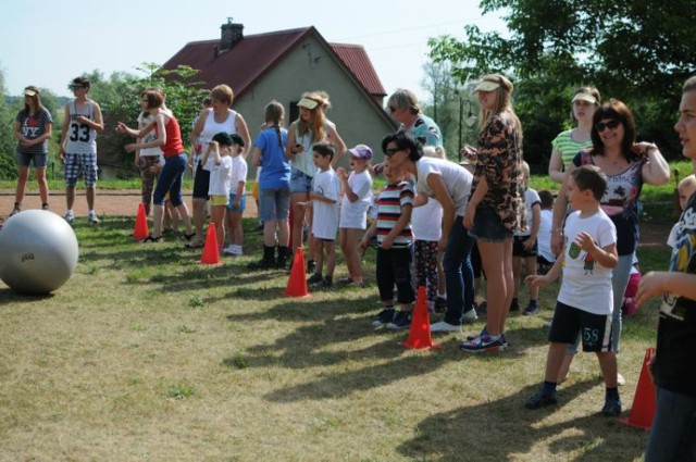 Spartakiada przedszkolaków - 11 czerwca 2014 w przedszkolu Słoneczna Gromada/ Fot. Adrian Domański