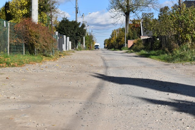 Droga na ul. Starowiejskiej w Żuradzie