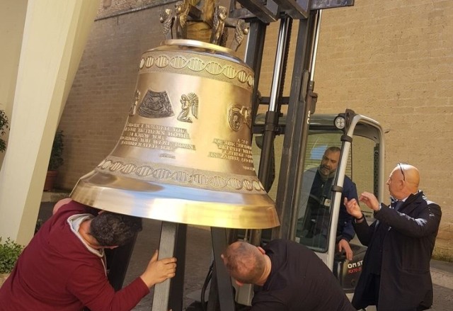 Dzwon "Głos Nienarodzonych" dzisiaj dotarł do Rzymu.