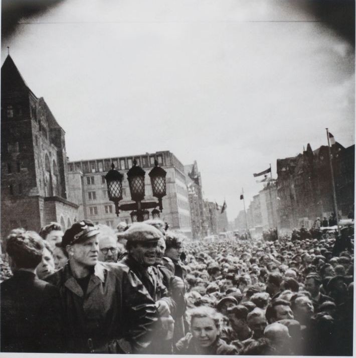 Poznański Czerwiec 1956 na archiwalnych zdjęciach [ZOBACZ]