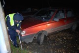 Powiat chodzieski - Jeden wjechał w auto sąsiada, drugi staranował bramę