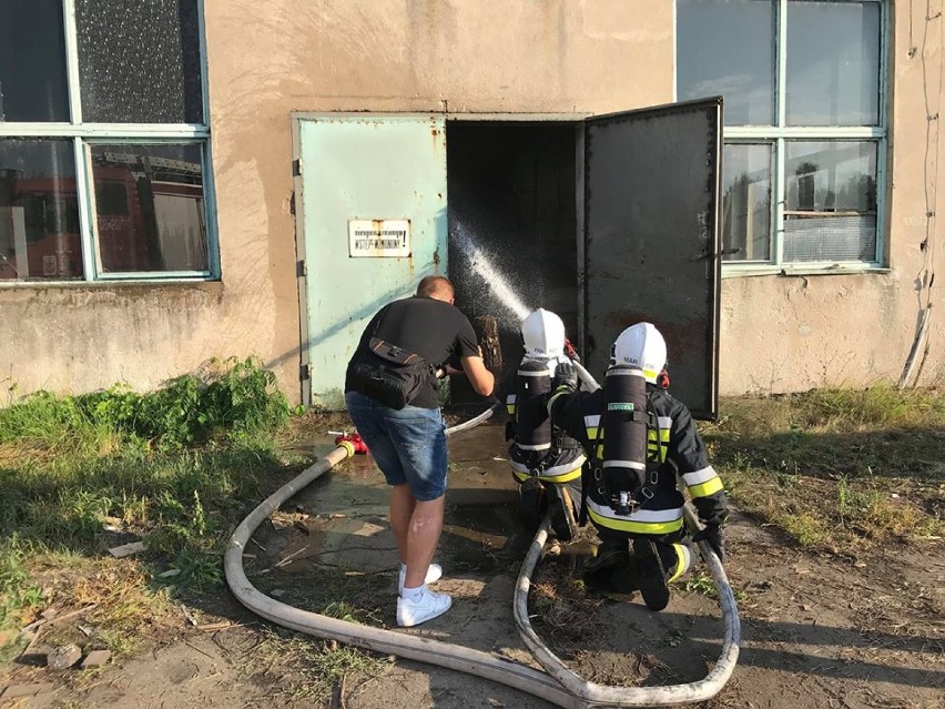 Strażacy brali udział w ćwiczeniach, powstanie film o ich pracy (ZDJĘCIA)
