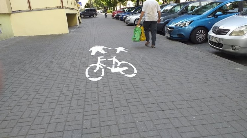 Oznakowania na chodnikach w Chełmnie zostało odmalowane...