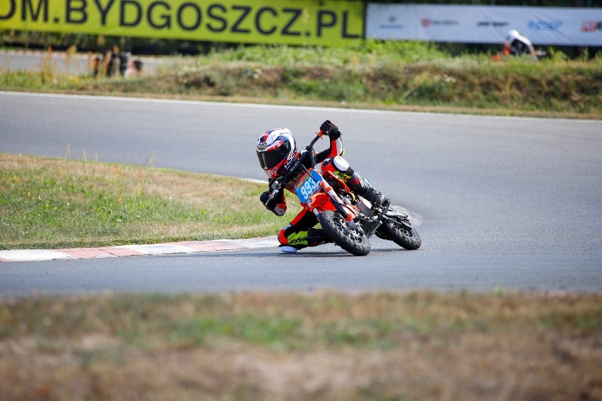 Igor Teske - 10-letni kaliszanin wśród najzdolniejszych młodych motocyklistów w Europie. Będzie się szkolił i ścigał w Hiszpanii FOTO