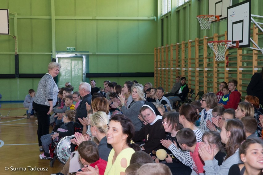 W Szkole Specjalnej im. J. Tuwima w Stargardzie też uczcili 100. lat Niepodległej [ZDJĘCIA]